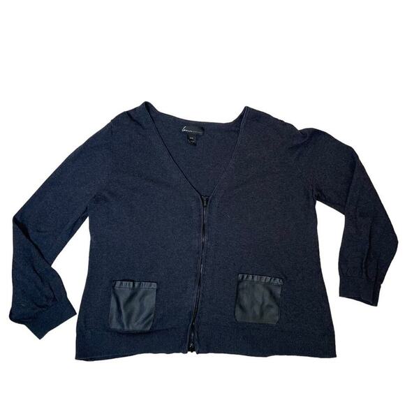 Lane Bryant charcoal gray with black faux leather pockets zip up cardigan SZ 18 - Picture 3 of 11